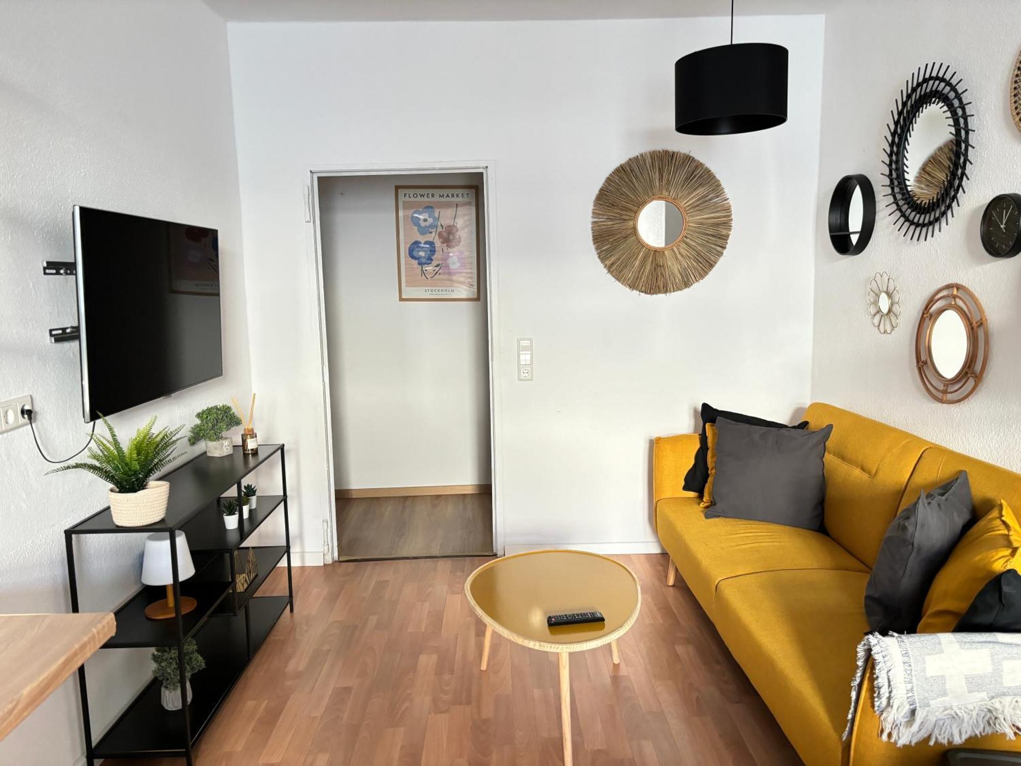 150Qm - 5 Rooms - Free Parking - Mallibase Apartments ฮันโนเวอร์ ภายนอก รูปภาพ