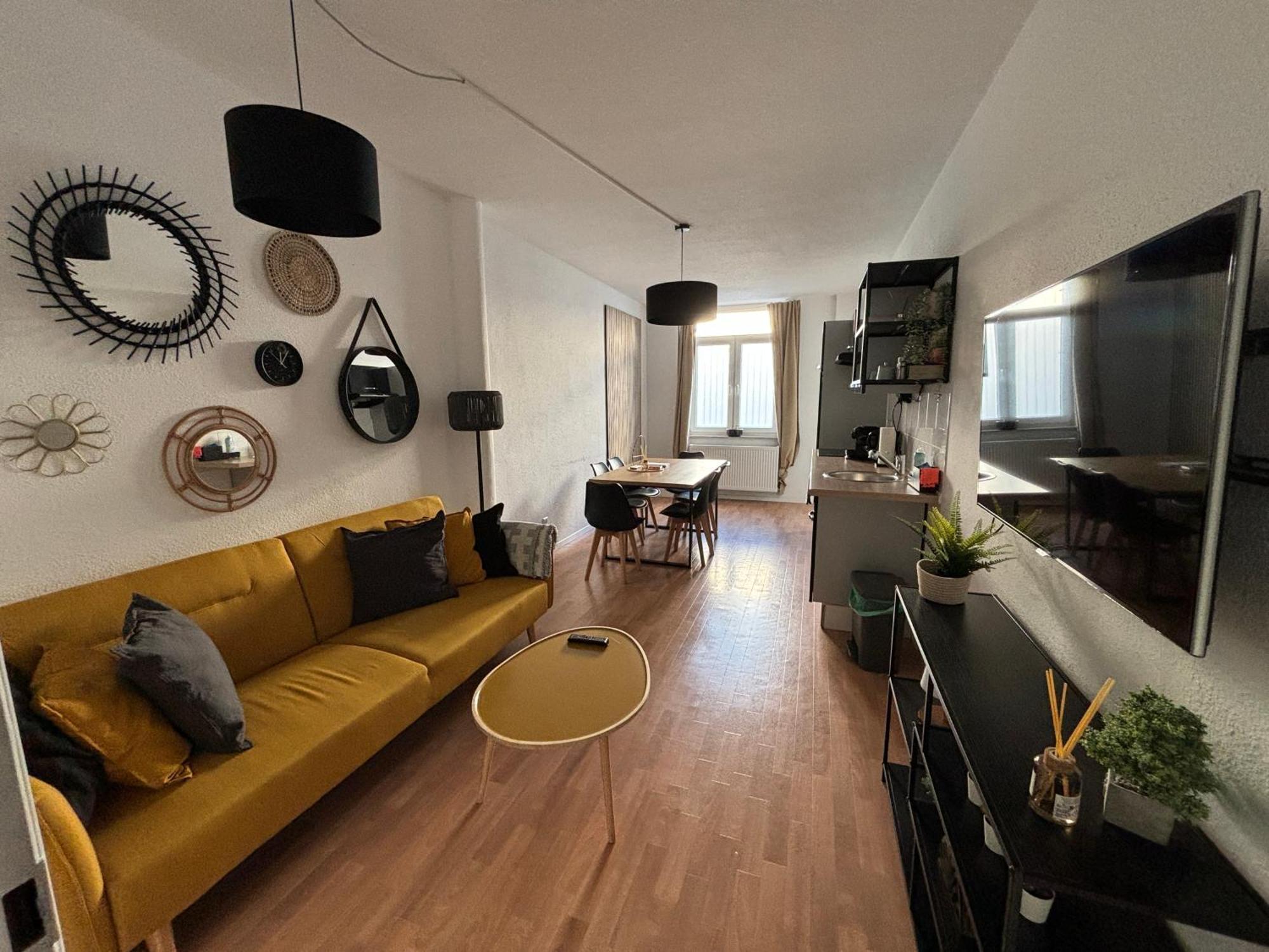 150Qm - 5 Rooms - Free Parking - Mallibase Apartments ฮันโนเวอร์ ภายนอก รูปภาพ